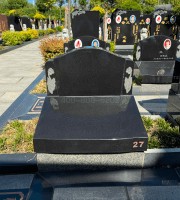 上海市嘉定区望仙安息园传统立碑墓型1号