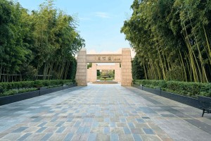 上海市嘉定区清竹园陵园大门图