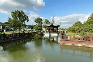 上海市嘉定区望仙安息园园区湖景图