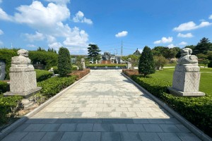 上海市浦东区华南陵园园区环境图