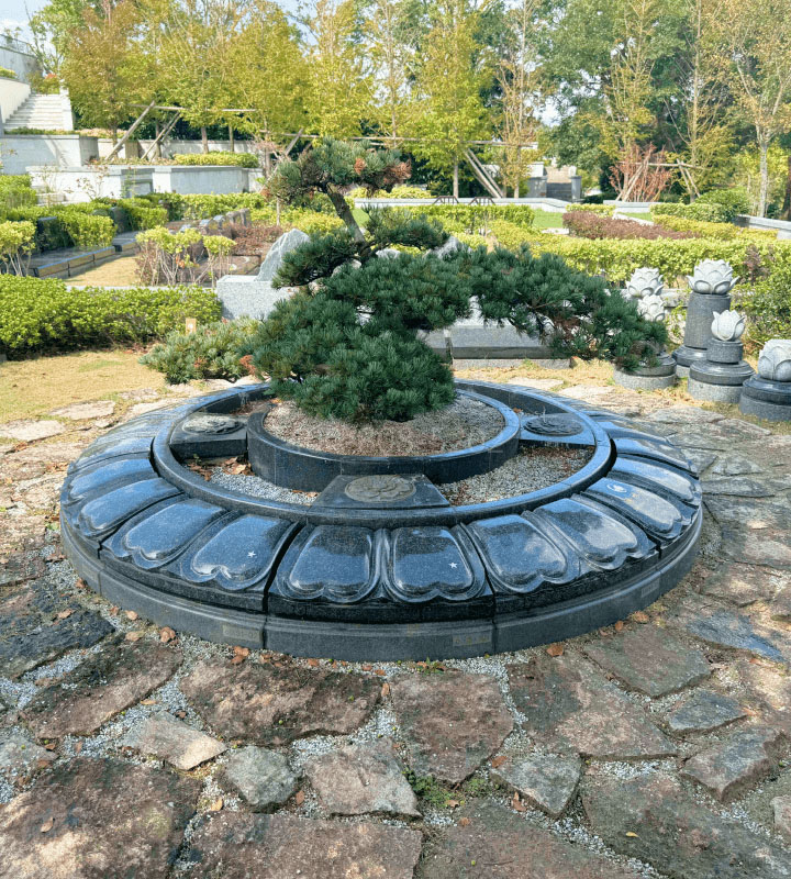 舟山市普陀山易德园生态葬花坛葬墓型1号