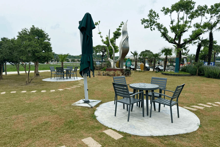 上海市松江区华夏公墓园区环境图