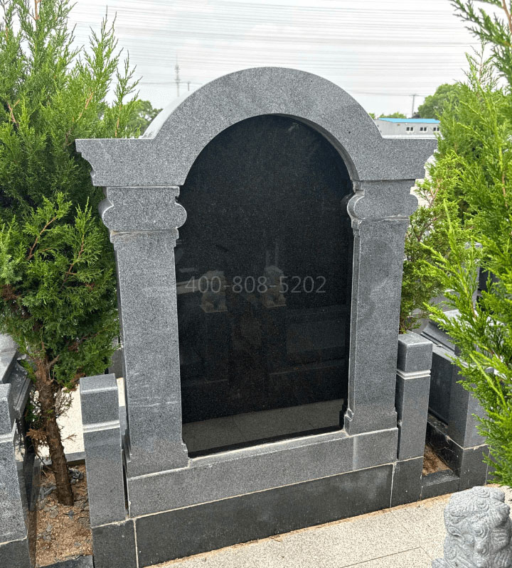 上海市松江区华夏公墓传统立碑墓型8号树葬
