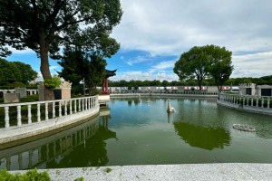 上海市嘉定区白鹤憩园园区湖景图