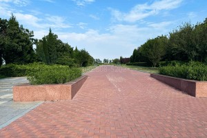 天津市东丽区东华林陵园园区环境图