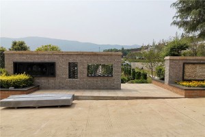 郑州市新郑市始祖山陵园园区环境图