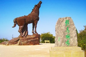 郑州市荥阳市北邙陵园特色雕像图