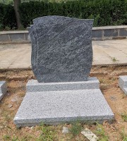 郑州市登封市莲花山人文纪念公园传统立碑墓型2号
