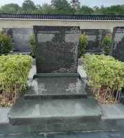 郑州市新密市凤凰山人文纪念园传统立碑墓型3号