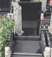 西安市临潼区骊山骨灰墓园传统立碑墓型3号