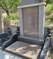 济南市市中区宝兴山生态陵园传统立碑墓型7号