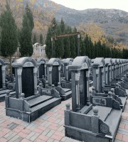 济南市市中区九顶山陵园传统立碑墓型1号