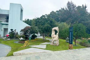 选墓小助手赵先生对安贤陵园的评价