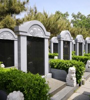 天津市蓟县元宝山庄生命纪念园传统立碑墓型2号